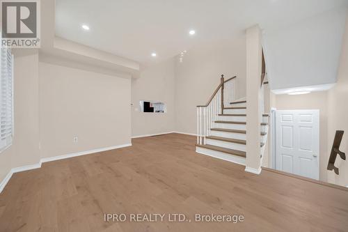 1204 Prestonwood Crescent, Mississauga, ON - Indoor Photo Showing Other Room