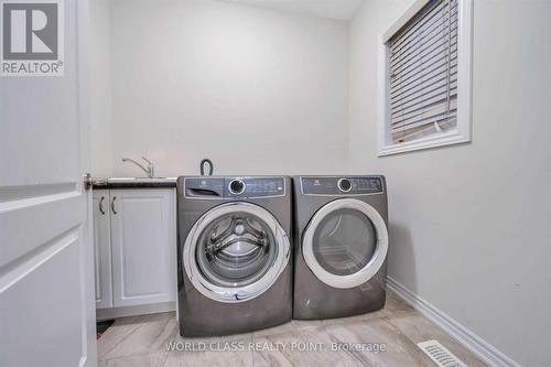 14 Loomis Road, Brampton, ON - Indoor Photo Showing Laundry Room