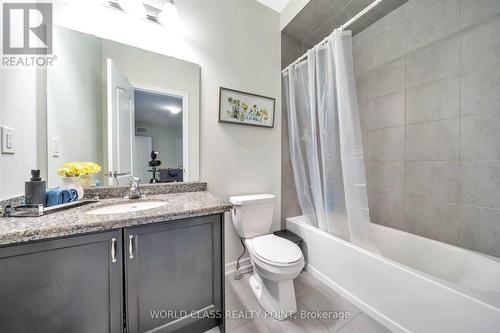 14 Loomis Road, Brampton, ON - Indoor Photo Showing Bathroom