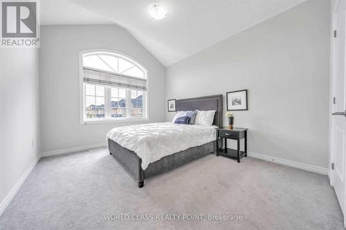 14 Loomis Road, Brampton, ON - Indoor Photo Showing Bedroom