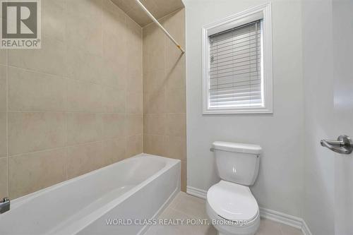 14 Loomis Road, Brampton, ON - Indoor Photo Showing Bathroom