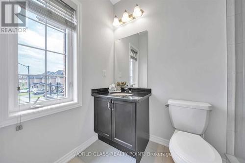 14 Loomis Road, Brampton, ON - Indoor Photo Showing Bathroom