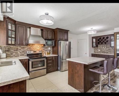 Main - 30 Grange Drive, Brampton, ON - Indoor Photo Showing Kitchen With Double Sink With Upgraded Kitchen