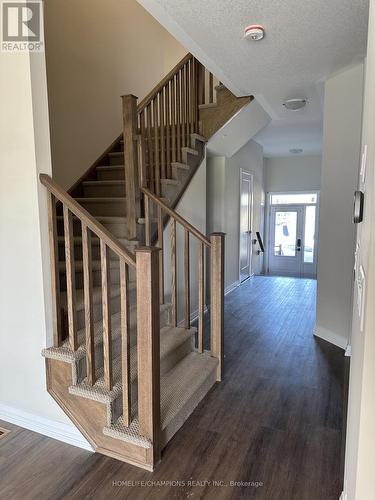 187 Lormont Boulevard, Hamilton, ON - Indoor Photo Showing Other Room