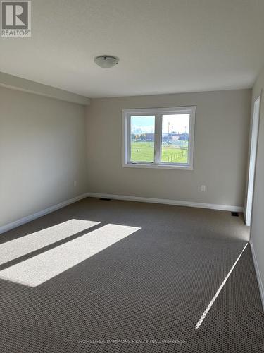 187 Lormont Boulevard, Hamilton, ON - Indoor Photo Showing Other Room