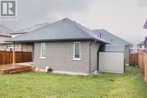 32 Ambrosia Path, St. Thomas, ON - Outdoor With Exterior