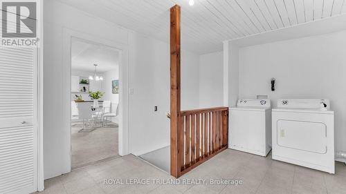 308 Spruce Street, London, ON - Indoor Photo Showing Laundry Room