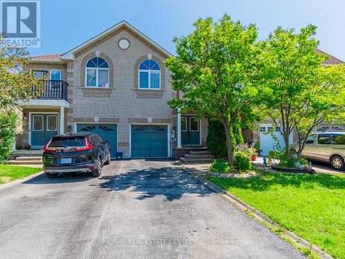 3856 Coachman Circle, Mississauga, ON - Outdoor With Facade