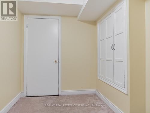 3856 Coachman Circle, Mississauga, ON - Indoor Photo Showing Other Room