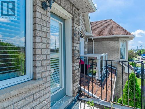 3856 Coachman Circle, Mississauga, ON - Outdoor