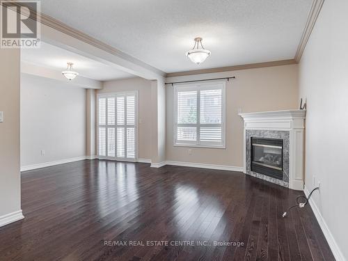 3856 Coachman Circle, Mississauga, ON - Indoor With Fireplace