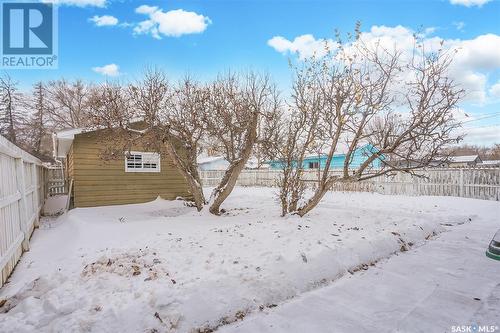 339 Witney Avenue S, Saskatoon, SK - Outdoor