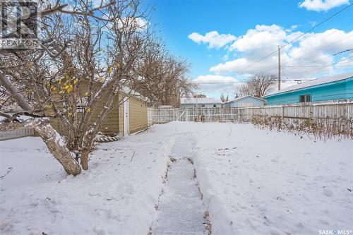 339 Witney Avenue S, Saskatoon, SK - Outdoor