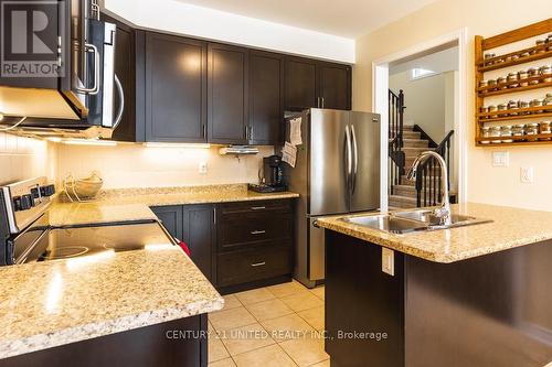 856 Emery Way, Peterborough (Monaghan), ON - Indoor Photo Showing Kitchen With Double Sink