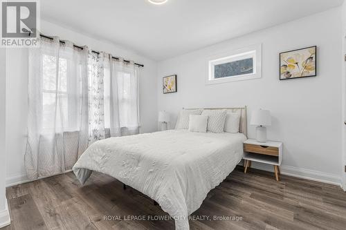 304 Wallace Avenue S, Welland, ON - Indoor Photo Showing Bedroom