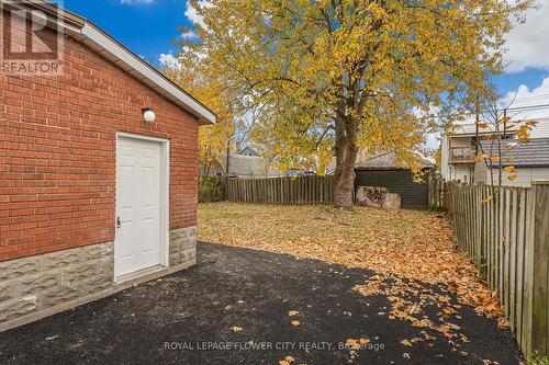 304 Wallace Avenue S, Welland, ON - Outdoor