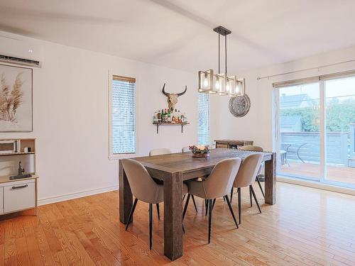 Salle Ã  manger - 668 Rue Des Hautbois, Saint-Jérôme, QC - Indoor Photo Showing Dining Room