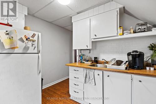 249 Mellanby Avenue, Port Colborne (877 - Main Street), ON - Indoor Photo Showing Kitchen