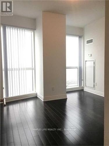 6110 - 388 Yonge Street, Toronto, ON - Indoor Photo Showing Other Room