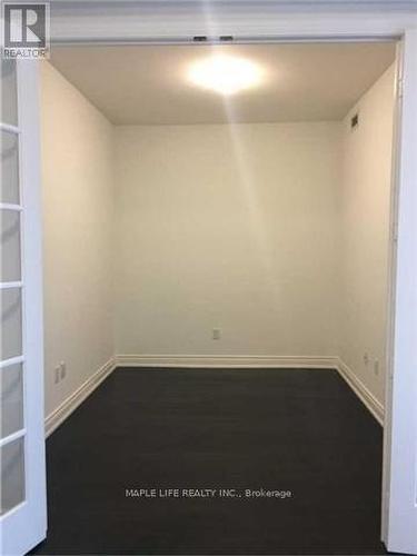 6110 - 388 Yonge Street, Toronto, ON - Indoor Photo Showing Other Room