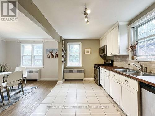 79 Clonmore Drive, Toronto (Birchcliffe-Cliffside), ON - Indoor Photo Showing Kitchen With Double Sink