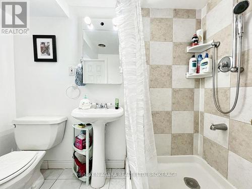 79 Clonmore Drive, Toronto (Birchcliffe-Cliffside), ON - Indoor Photo Showing Bathroom