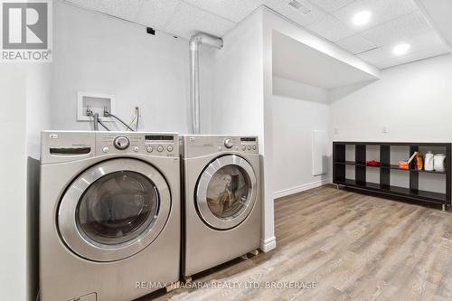 9 Culligan Crescent, Thorold (558 - Confederation Heights), ON - Indoor Photo Showing Laundry Room