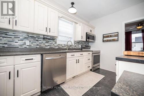 240 Irving Street, Pembroke, ON - Indoor Photo Showing Kitchen