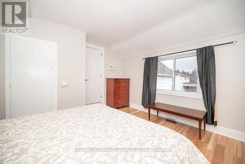 240 Irving Street, Pembroke, ON - Indoor Photo Showing Bedroom