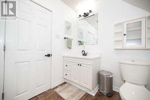 240 Irving Street, Pembroke, ON - Indoor Photo Showing Bathroom