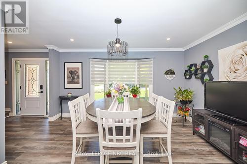 55 Foresthill Crescent, Pelham (662 - Fonthill), ON - Indoor Photo Showing Dining Room