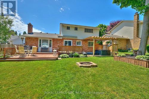 55 Foresthill Crescent, Pelham (662 - Fonthill), ON - Outdoor With Deck Patio Veranda