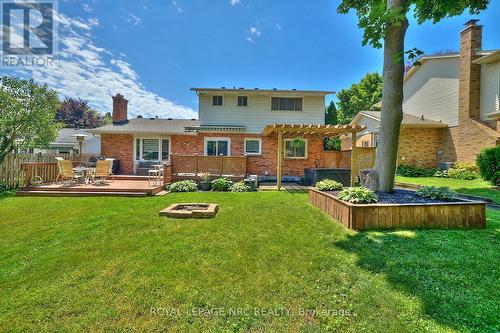 55 Foresthill Crescent, Pelham (662 - Fonthill), ON - Outdoor With Deck Patio Veranda