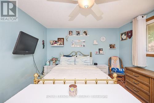 55 Foresthill Crescent, Pelham (662 - Fonthill), ON - Indoor Photo Showing Bedroom