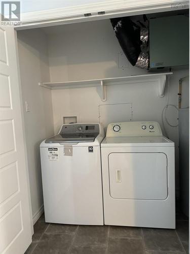 15 Jenifer Court, New Minas, NS - Indoor Photo Showing Laundry Room