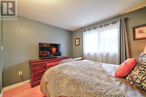 20 Tulle Avenue, Vaughan, ON - Indoor Photo Showing Bedroom