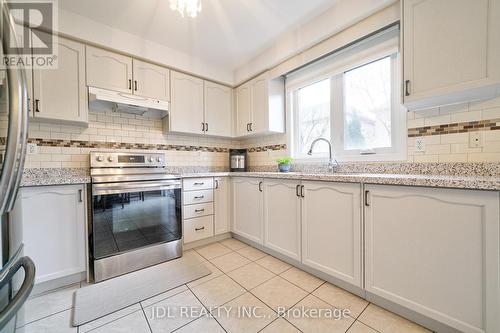 20 Tulle Avenue, Vaughan, ON - Indoor Photo Showing Kitchen