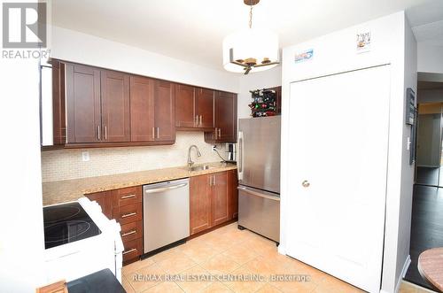 201 - 12 Laurelcrest Street, Brampton, ON - Indoor Photo Showing Kitchen With Stainless Steel Kitchen