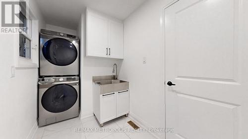 2144 Eighth Line, Oakville, ON - Indoor Photo Showing Laundry Room