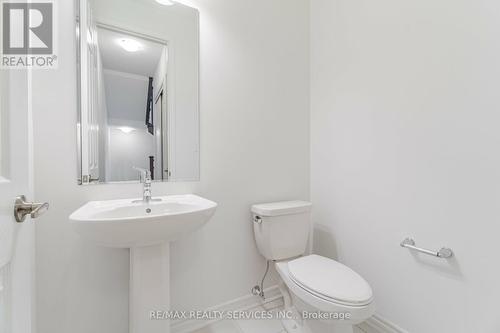 174 Twin Pines Crescent, Brampton, ON - Indoor Photo Showing Bathroom