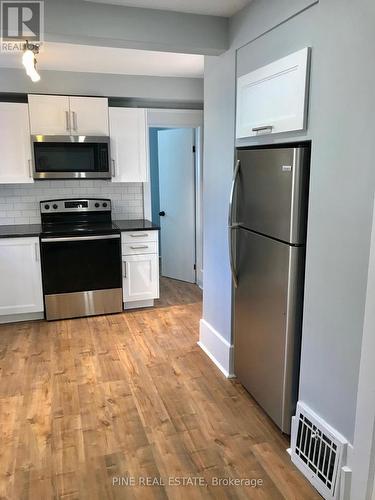 Main - 15 Peter Street, Kitchener, ON - Indoor Photo Showing Kitchen With Stainless Steel Kitchen