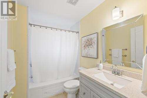 913 Ambleside Crescent, Kingston, ON - Indoor Photo Showing Bathroom