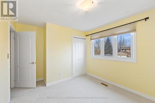 913 Ambleside Crescent, Kingston, ON - Indoor Photo Showing Other Room