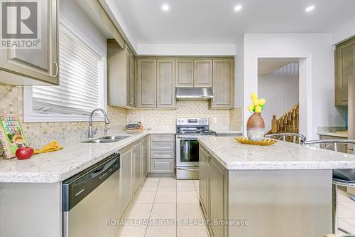 199 Mcknight Avenue, Hamilton, ON - Indoor Photo Showing Kitchen With Double Sink With Upgraded Kitchen