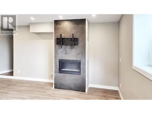 4960  Arbutus Street, Vancouver, BC - Indoor With Fireplace