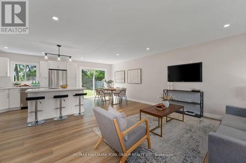 60 Ball Avenue E, Brock, ON - Indoor Photo Showing Living Room