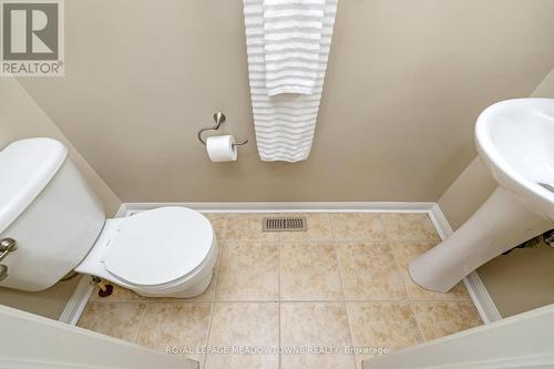 1326 Marshall Crescent, Milton, ON - Indoor Photo Showing Bathroom