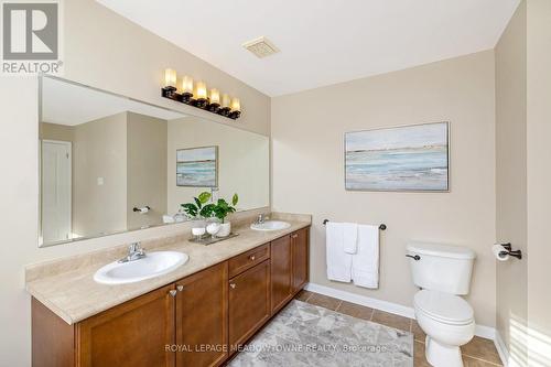 1326 Marshall Crescent, Milton, ON - Indoor Photo Showing Bathroom