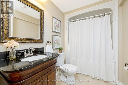 1326 Marshall Crescent, Milton, ON - Indoor Photo Showing Bathroom