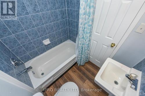 23 Benton Street, Brampton, ON - Indoor Photo Showing Bathroom